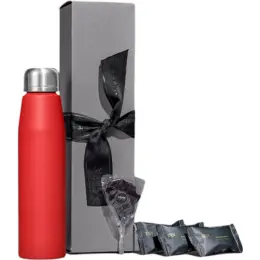 Yatta Classic Capsule Hamper Red